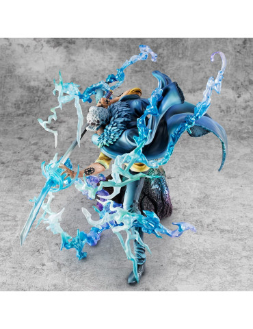 Megahouse - One Piece - Figurine Portrait Of Pirates WA-MAXIMUM Trafalgar Law The Surgeon of Death Awaken Ver. 2