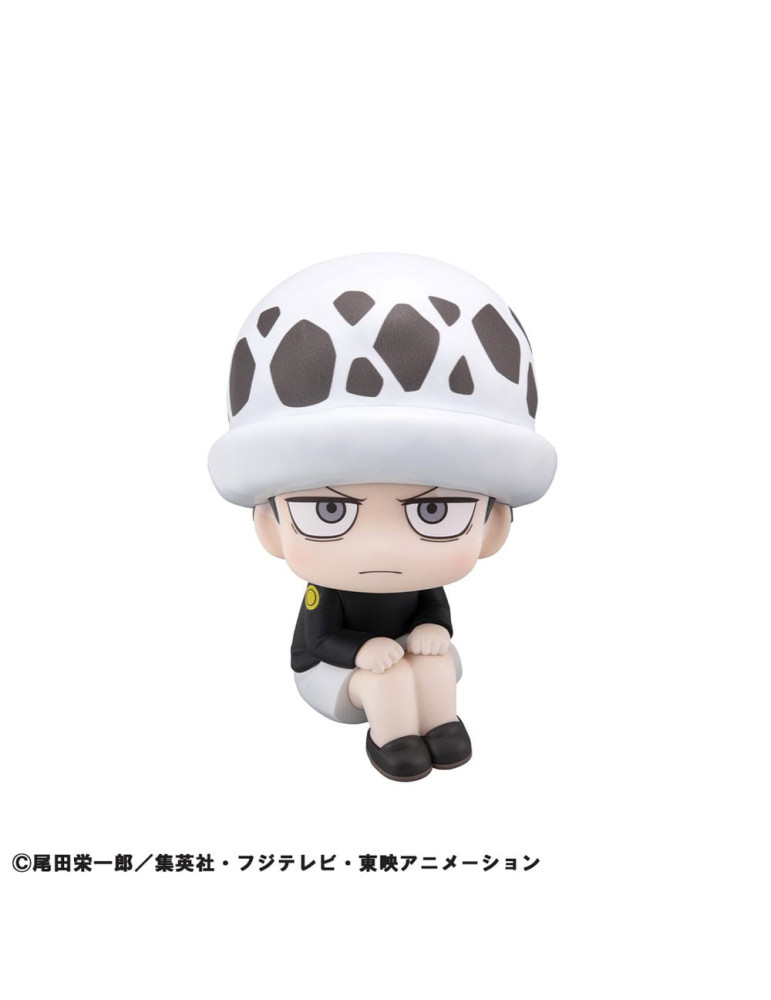 Megahouse - One Piece - Figurine Look Up Trafalgar Law Childhood Ver.