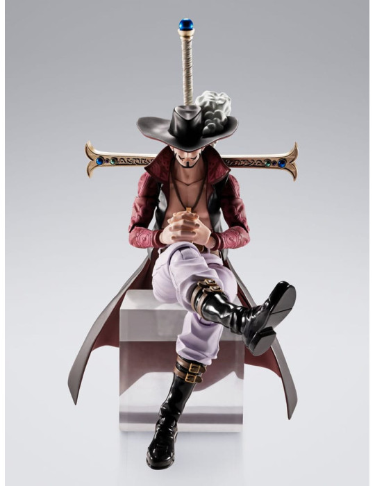 Bandai - One Piece - figure S.H.Figuarts Dracule Mihawk Hawkeye