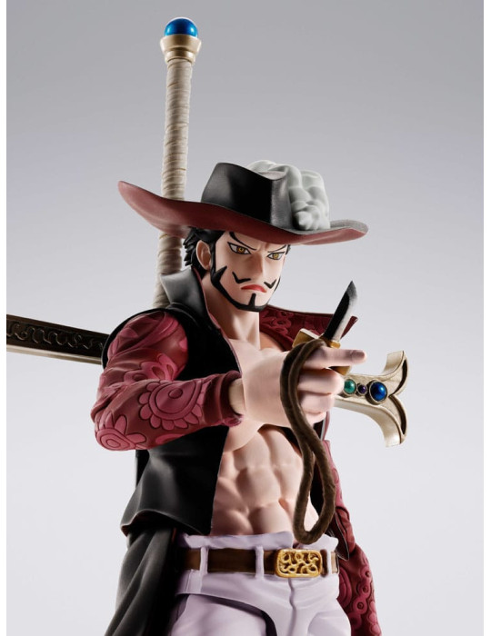 Bandai - One Piece - figure S.H.Figuarts Dracule Mihawk Hawkeye