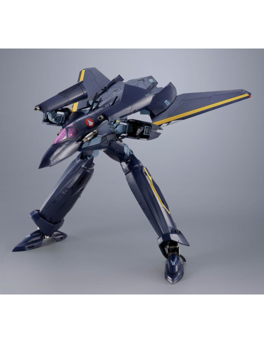Bandai - Macross 7 - DX Chogokin figure VF-17S Nightmare Stealthvalkyrie (Gamlin Kizaki use)