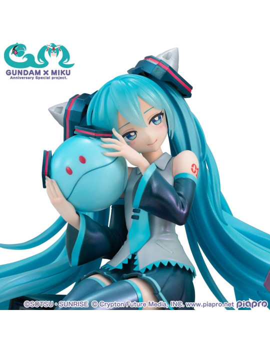 Megahouse - Mobile Suit Gundam x Hatsune Miku - Lucrea figure Hatsune Miku x OO Gundam 45th Anniversary