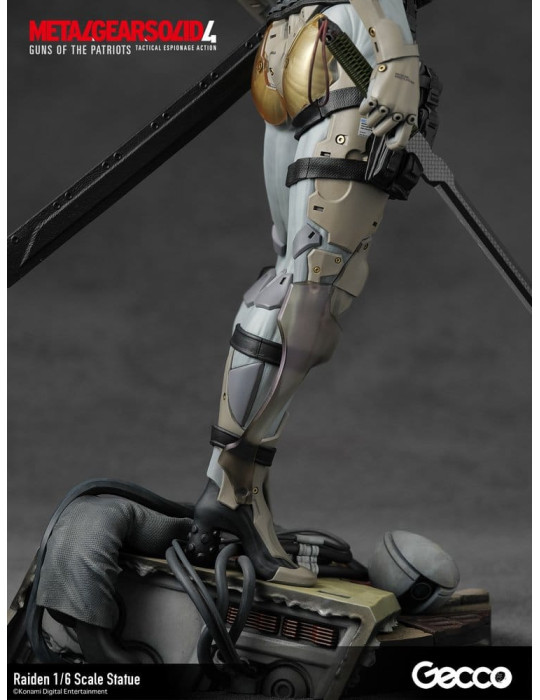 Gecco - Metal Gear Solid 4 Guns of the Patriots - figure Raiden