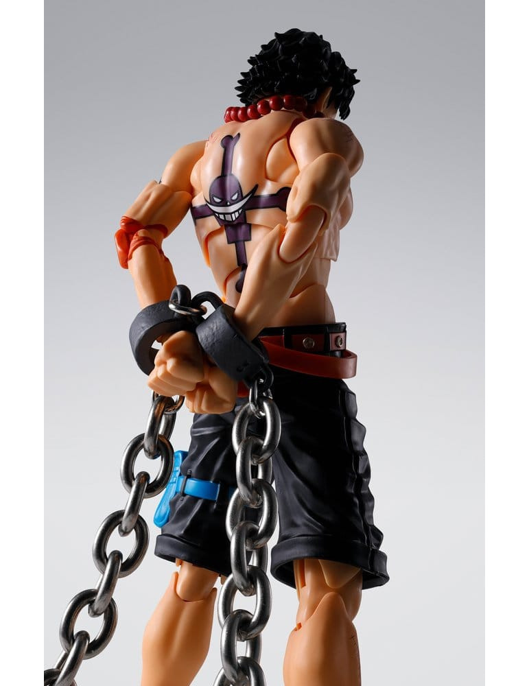 Bandai - One Piece - figurine S.H. Figuarts Portgas D. Ace Marineford