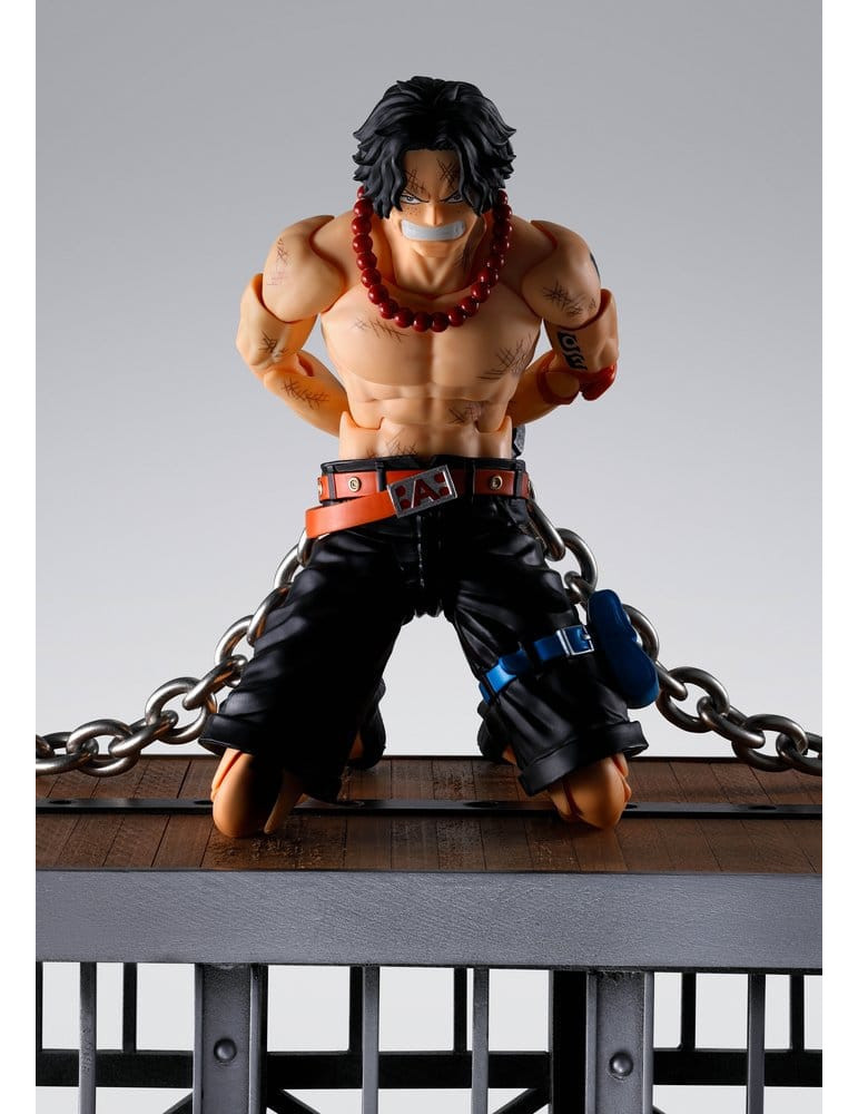 Bandai - One Piece - figure S.H. Figuarts Portgas D. Ace Marineford