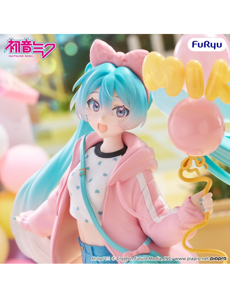 Hatsune Miku Muchute PVC Figure Theme Park Date Version 19 cm Furyu