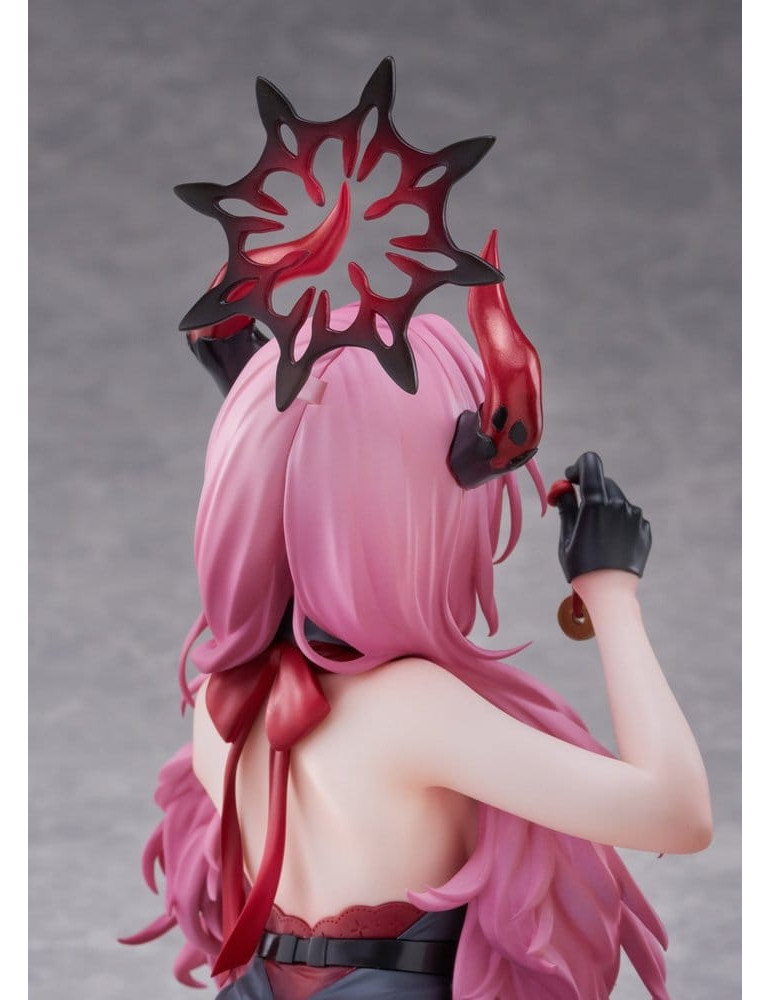 Blue Archive PVC Figure 1/7 Kyougoku Satsuki Memorial Lobby Ver. 21 cm Golden Head