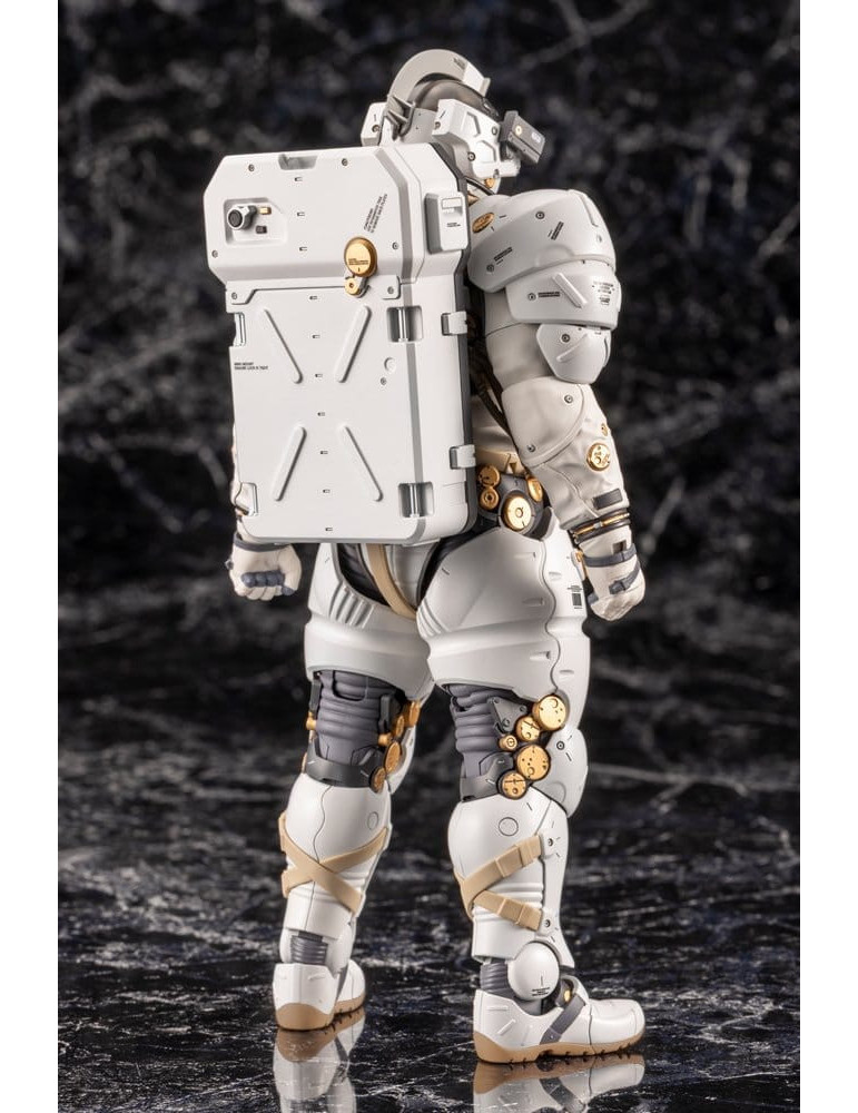 Kojima Productions Plastic Model Kit Ludens 19 cm Kotobukiya